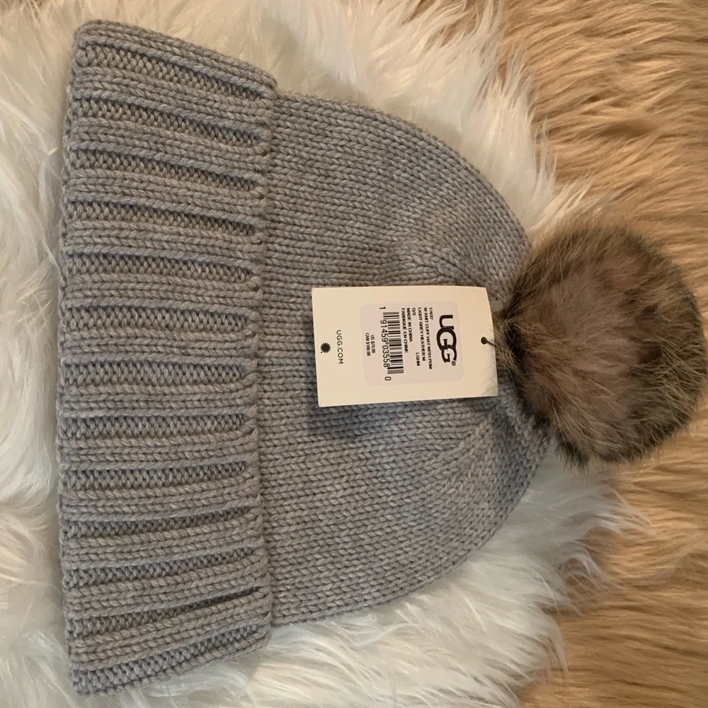 UGG GRAY WOOL HAT. - Picture 3 of 5